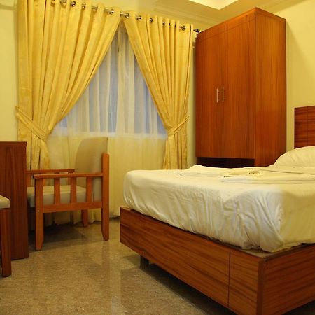 Vettoor Nanas Inn Ettumanoor Экстерьер фото